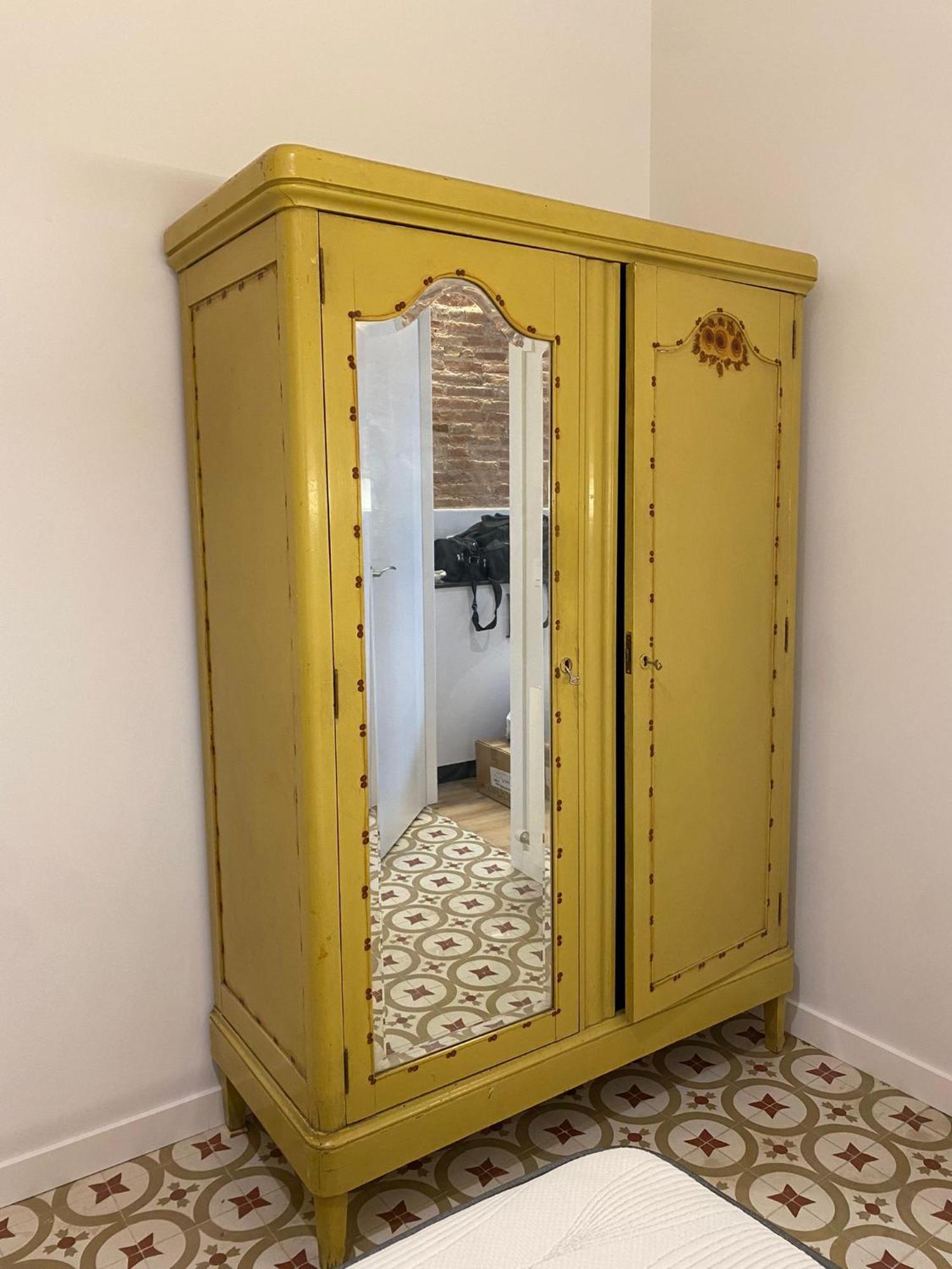 Apartament Poble Sec Charming Apartment *