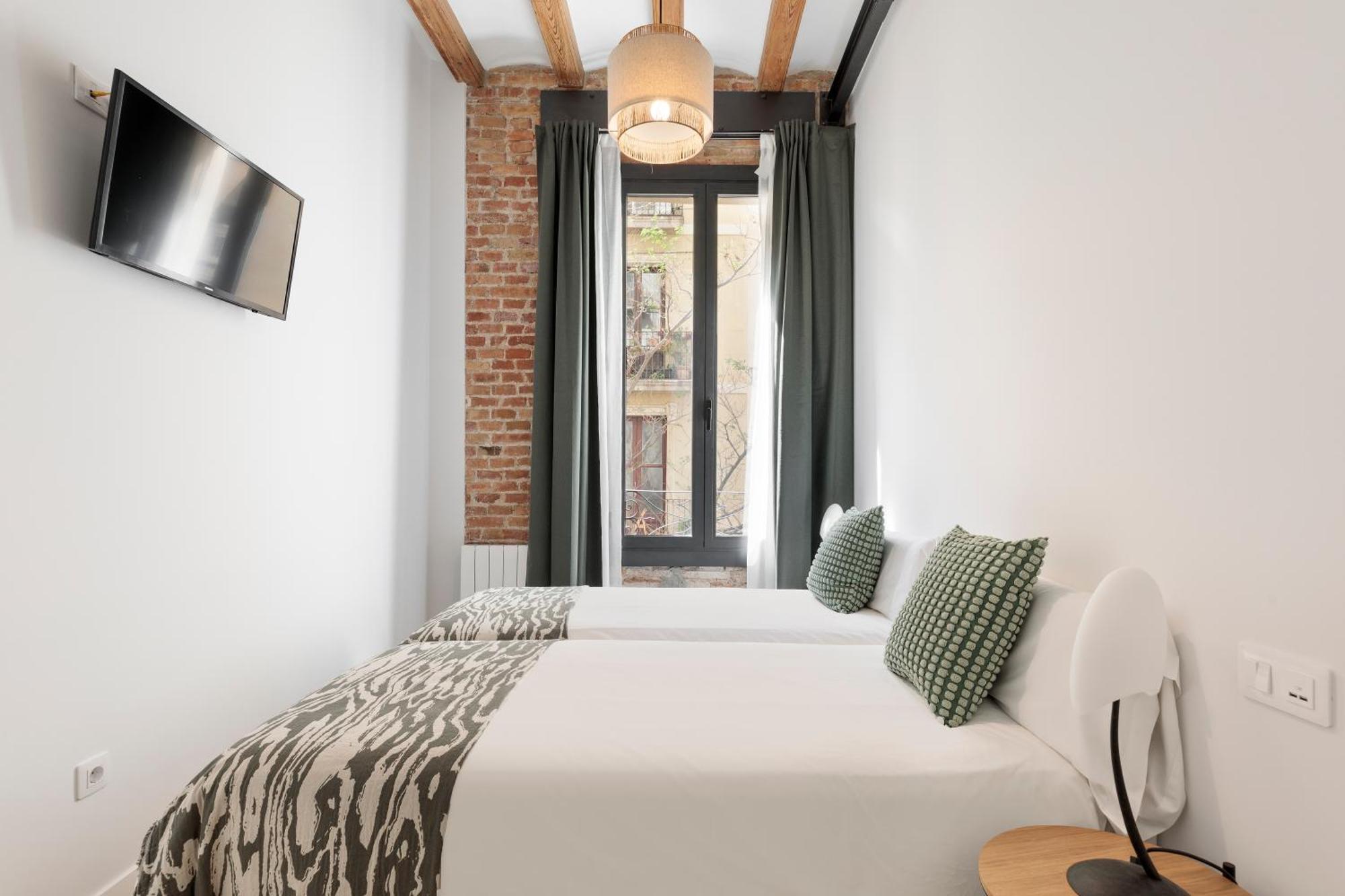 Apartament Poble Sec Charming Apartment