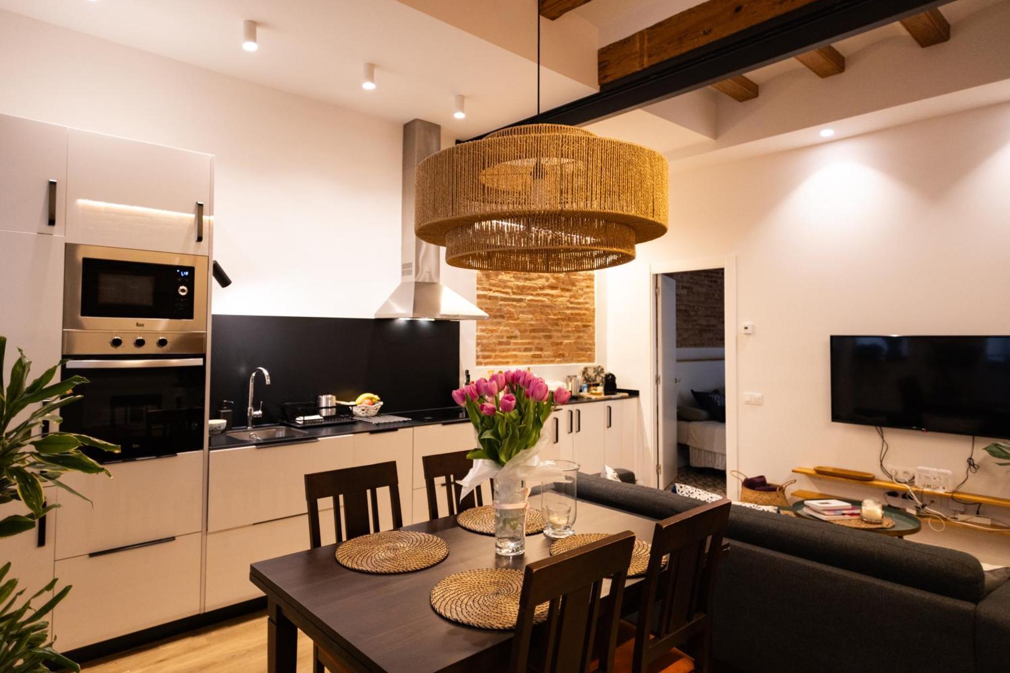 Poble Sec Charming Apartment Apartament