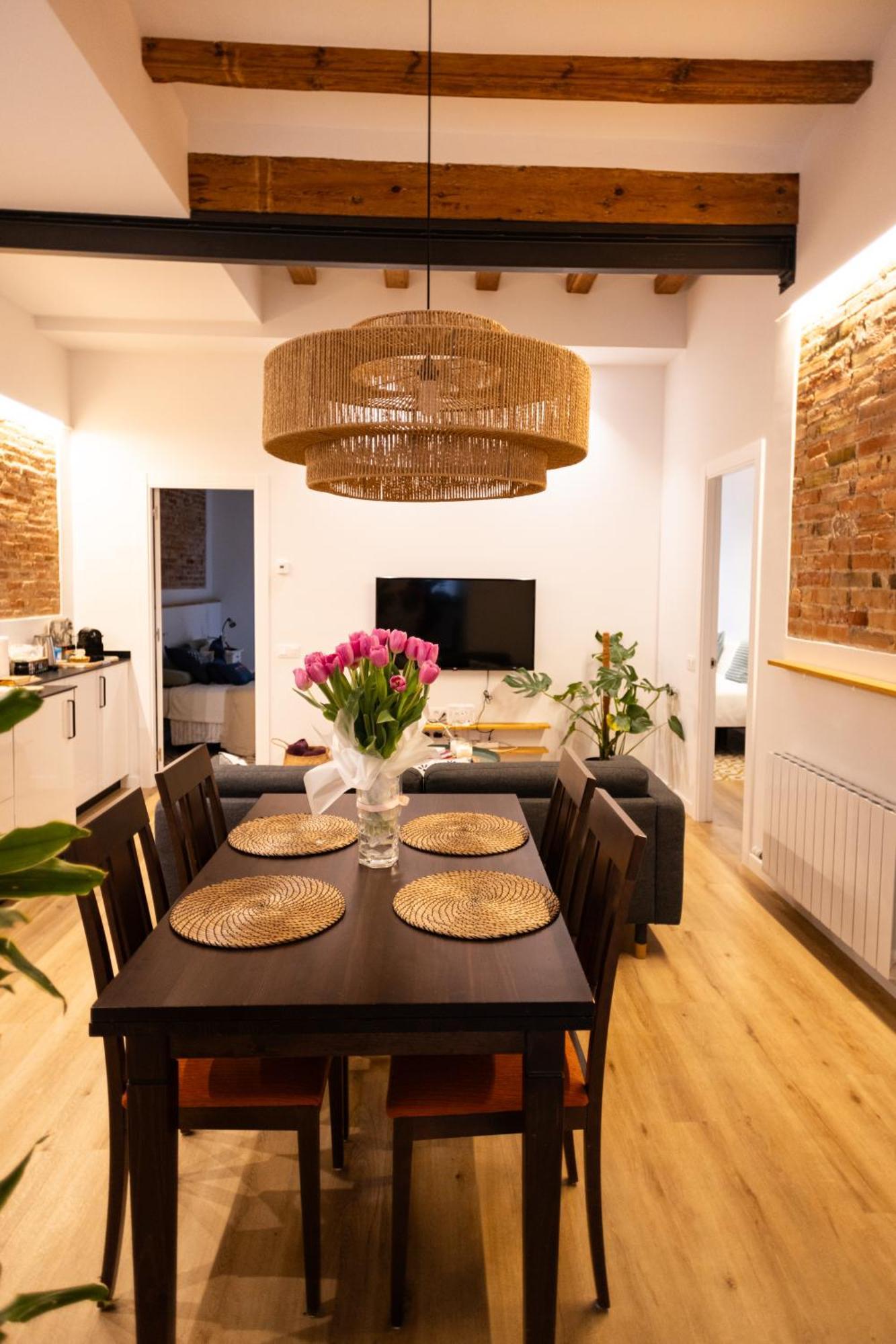 Apartament Poble Sec Charming Apartment Barcelona